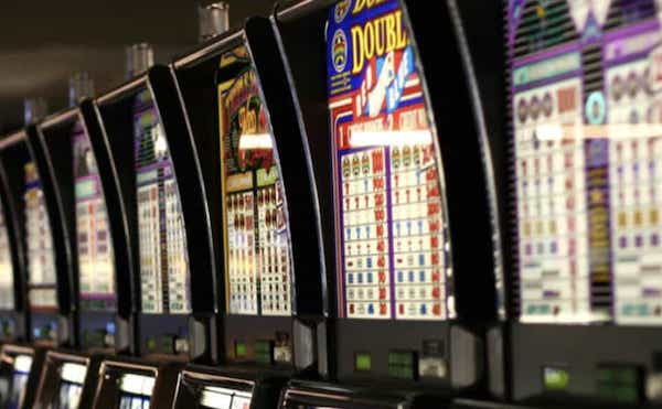 slot_machine-2.jpg